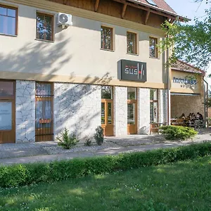 Apartament Forras, Eger