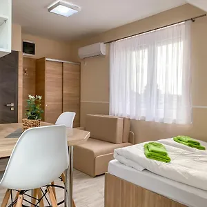Fasor Vendeghaz Apartmanhotel Szeged