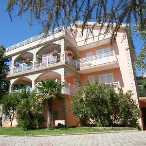 And Apartman Njivice