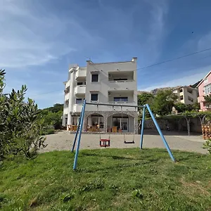 Leticia Apartman Baška